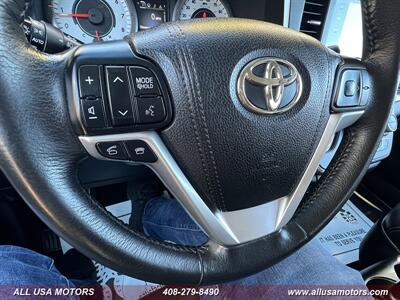 2017 Toyota Sienna SE Premium 8-Passenger   - Photo 21 - San Jose, CA 95116