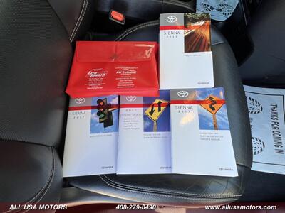 2017 Toyota Sienna SE Premium 8-Passenger   - Photo 65 - San Jose, CA 95116