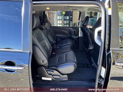 2017 Toyota Sienna SE Premium 8-Passenger   - Photo 38 - San Jose, CA 95116