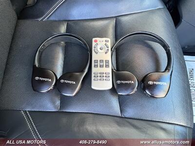 2017 Toyota Sienna SE Premium 8-Passenger   - Photo 36 - San Jose, CA 95116