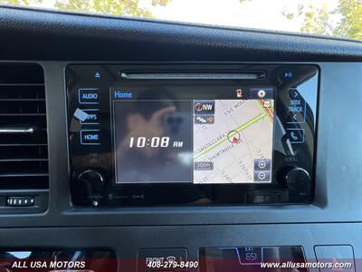 2017 Toyota Sienna SE Premium 8-Passenger   - Photo 43 - San Jose, CA 95116