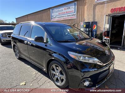 2017 Toyota Sienna SE Premium 8-Passenger   - Photo 2 - San Jose, CA 95116
