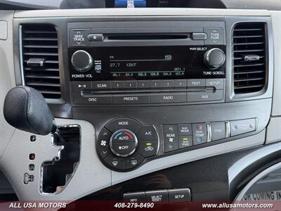2014 Toyota Sienna LE 8-Passenger - Photo 38 - San Jose, CA 95116