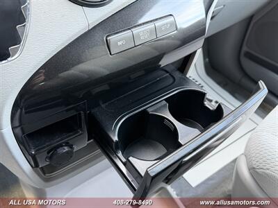 2014 Toyota Sienna LE 8-Passenger - Photo 42 - San Jose, CA 95116
