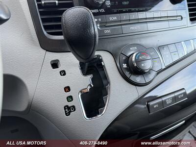2014 Toyota Sienna LE 8-Passenger - Photo 40 - San Jose, CA 95116