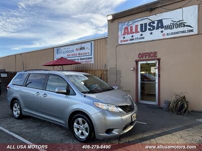 2014 Toyota Sienna LE 8-Passenger - Photo 3 - San Jose, CA 95116