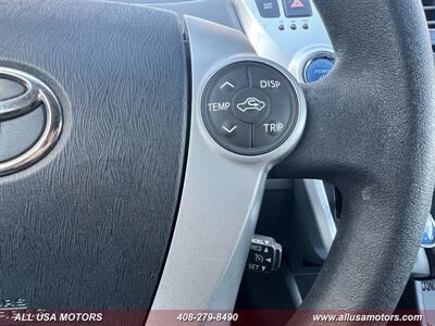 2012 Toyota Prius v Three   - Photo 20 - San Jose, CA 95116