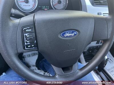 2010 Ford Focus SE - Photo 17 - San Jose, CA 95116