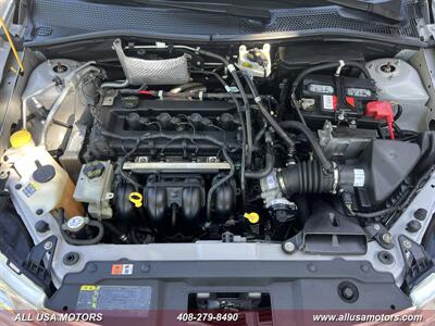 2010 Ford Focus SE - Photo 13 - San Jose, CA 95116