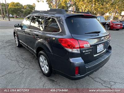 2011 Subaru Outback 2.5i Premium   - Photo 7 - San Jose, CA 95116