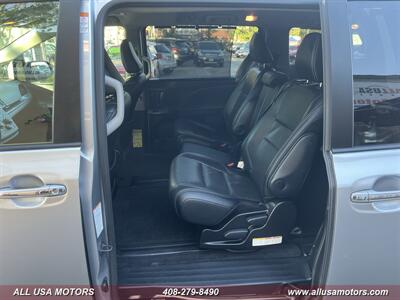 2015 Toyota Sienna SE 8-Passenger   - Photo 22 - San Jose, CA 95116