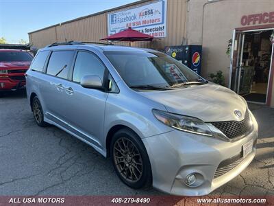 2015 Toyota Sienna SE 8-Passenger   - Photo 2 - San Jose, CA 95116