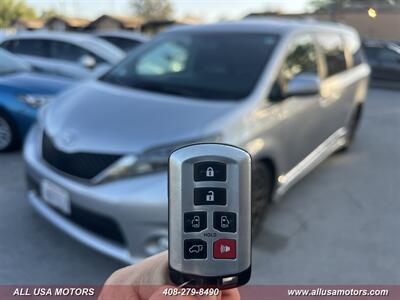 2015 Toyota Sienna SE 8-Passenger   - Photo 56 - San Jose, CA 95116