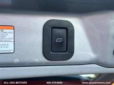 2015 Toyota Sienna SE 8-Passenger   - Photo 25 - San Jose, CA 95116