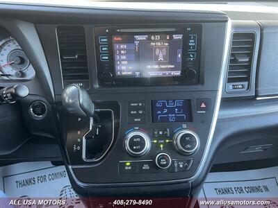 2015 Toyota Sienna SE 8-Passenger   - Photo 34 - San Jose, CA 95116