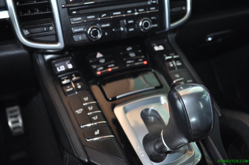 2014 Porsche Cayenne S   - Photo 28 - Scottsdale, AZ 85260