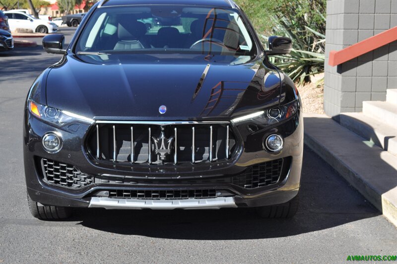 2017 Maserati Levante   - Photo 12 - Scottsdale, AZ 85260