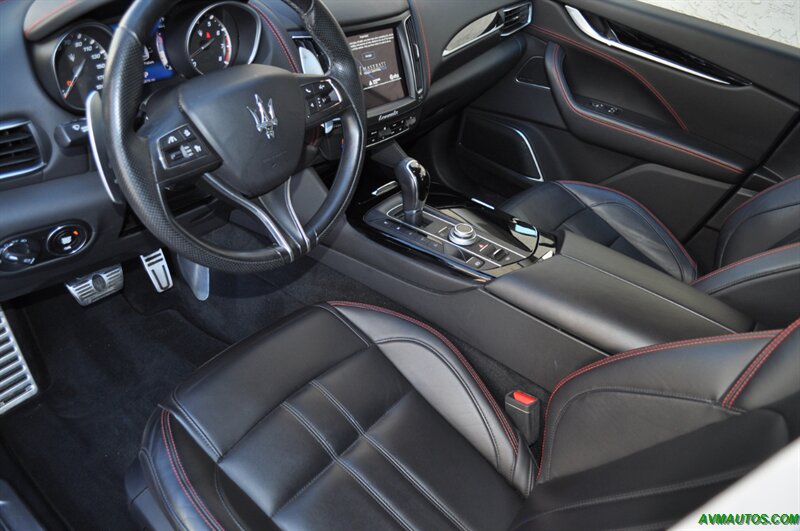 2017 Maserati Levante   - Photo 21 - Scottsdale, AZ 85260