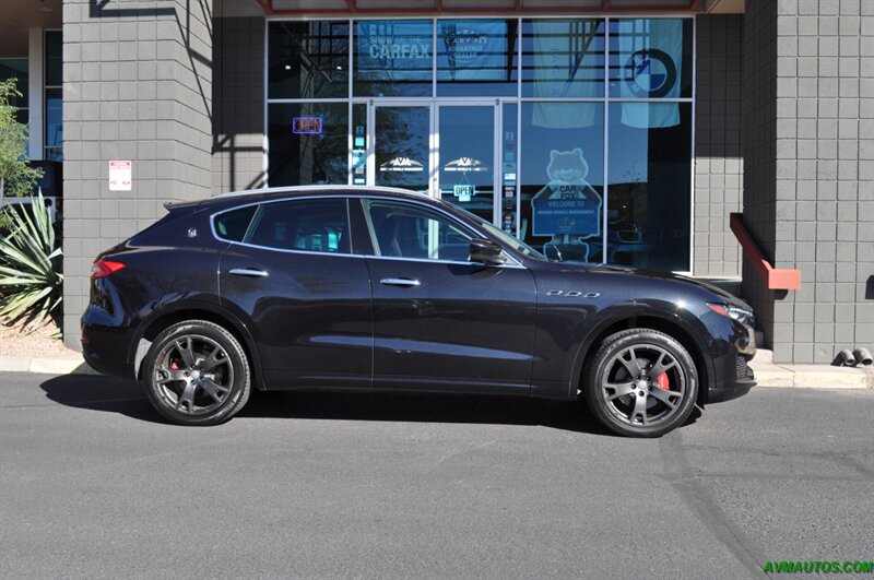 2017 Maserati Levante   - Photo 5 - Scottsdale, AZ 85260