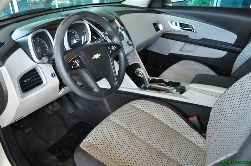 2014 Chevrolet Equinox LS - Photo 19 - Scottsdale, AZ 85260