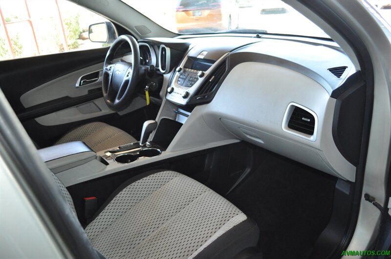 2014 Chevrolet Equinox LS - Photo 21 - Scottsdale, AZ 85260