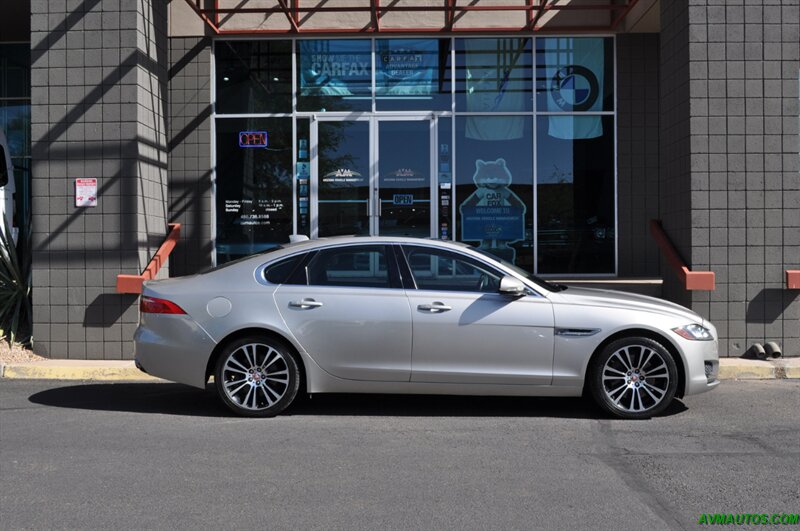 2016 Jaguar XF 35t Prestige   - Photo 5 - Scottsdale, AZ 85260