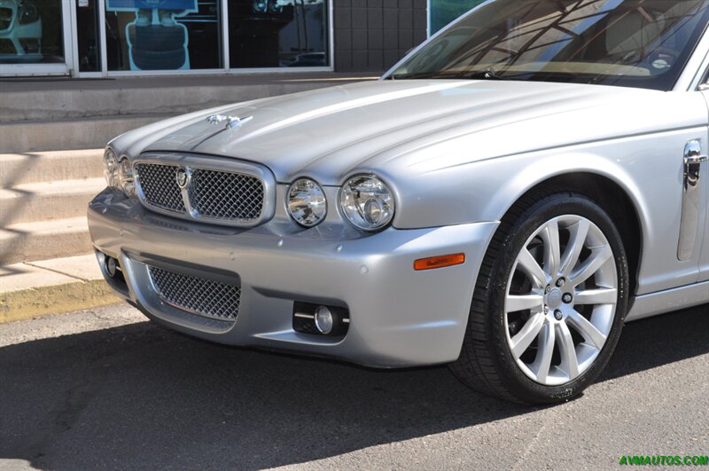 2008 Jaguar XJ8 Vanden Plas   - Photo 4 - Scottsdale, AZ 85260