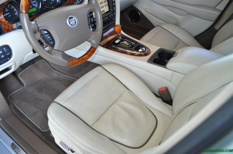 2008 Jaguar XJ8 Vanden Plas   - Photo 33 - Scottsdale, AZ 85260