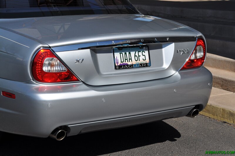 2008 Jaguar XJ8 Vanden Plas   - Photo 5 - Scottsdale, AZ 85260