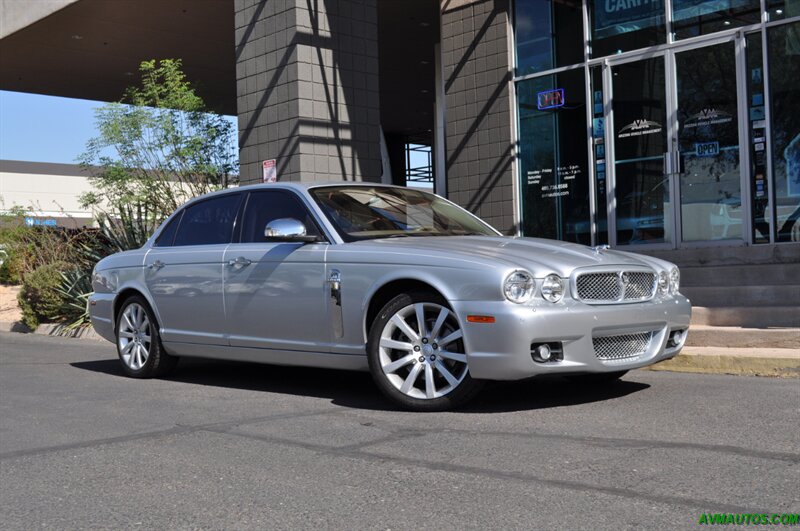 2008 Jaguar XJ8 Vanden Plas   - Photo 2 - Scottsdale, AZ 85260