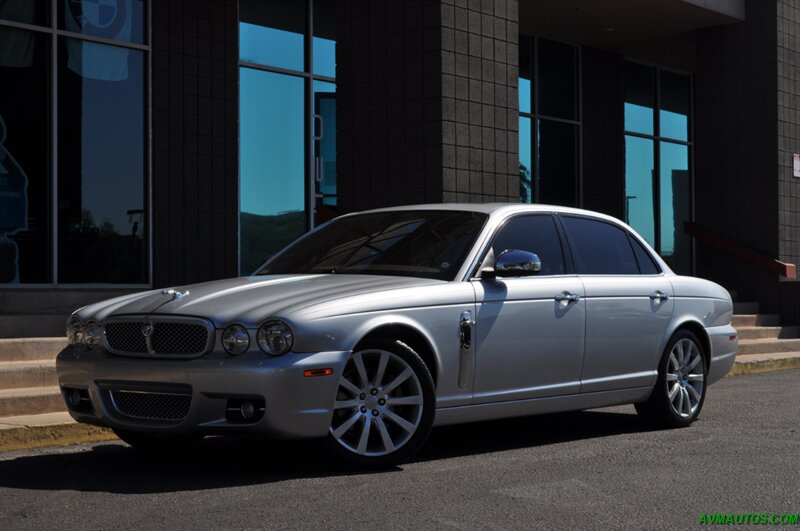 2008 Jaguar XJ8 Vanden Plas   - Photo 1 - Scottsdale, AZ 85260