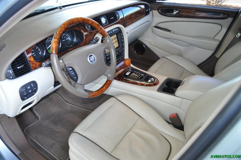 2008 Jaguar XJ8 Vanden Plas   - Photo 28 - Scottsdale, AZ 85260