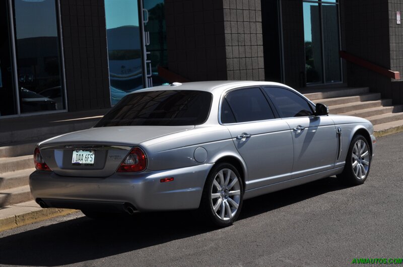 2008 Jaguar XJ8 Vanden Plas   - Photo 18 - Scottsdale, AZ 85260