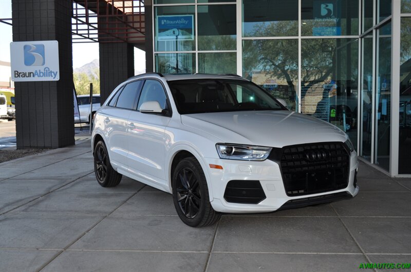 2017 Audi Q3 2.0T Premium   - Photo 14 - Scottsdale, AZ 85260