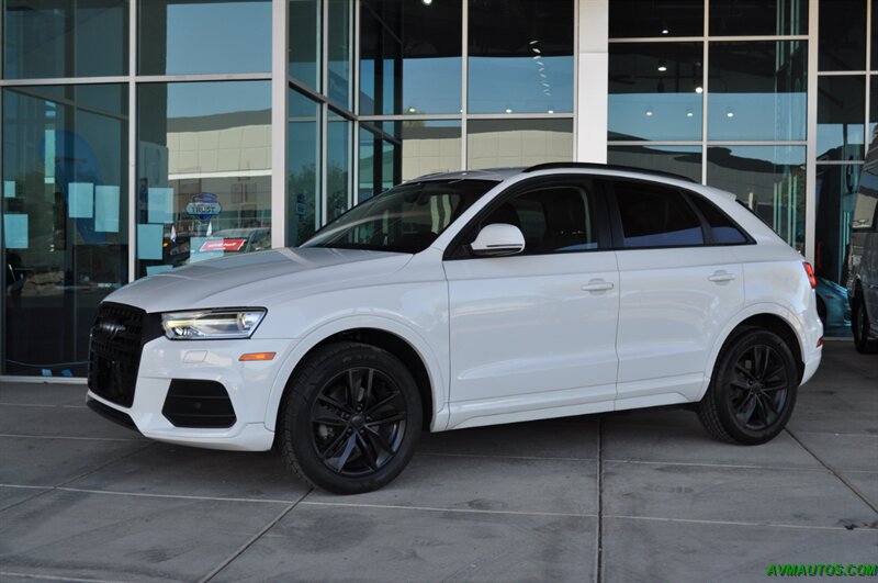 2017 Audi Q3 2.0T Premium   - Photo 1 - Scottsdale, AZ 85260