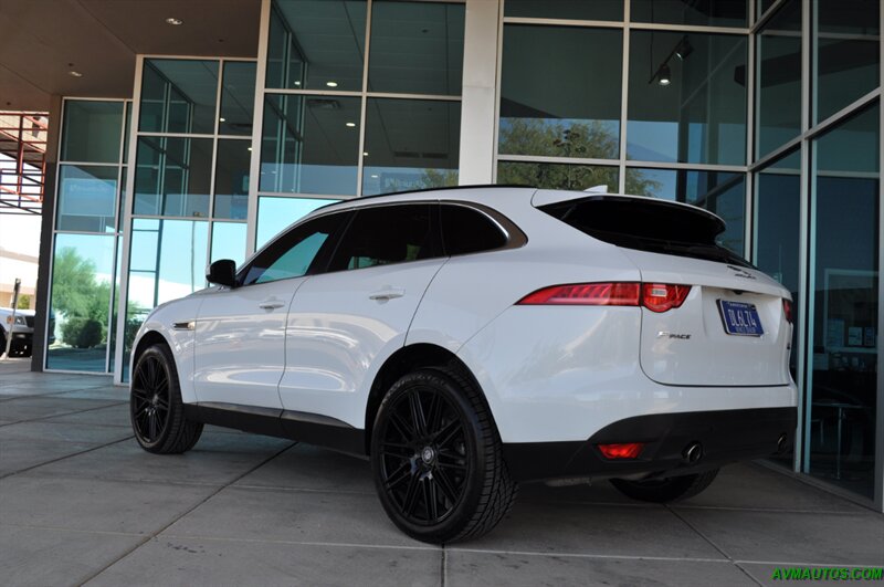 2017 Jaguar F-PACE 35t Prestige - Photo 11 - Scottsdale, AZ 85260