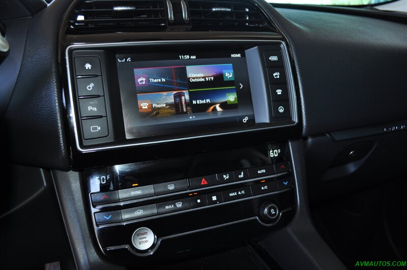2017 Jaguar F-PACE 35t Prestige - Photo 33 - Scottsdale, AZ 85260