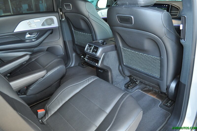 2020 Mercedes Benz GLS 450 photo 26