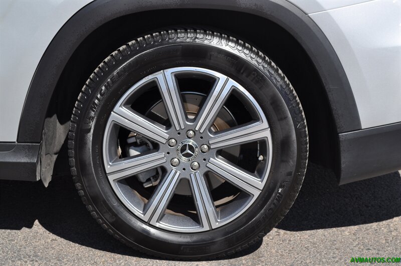 2020 Mercedes Benz GLS 450 photo 16