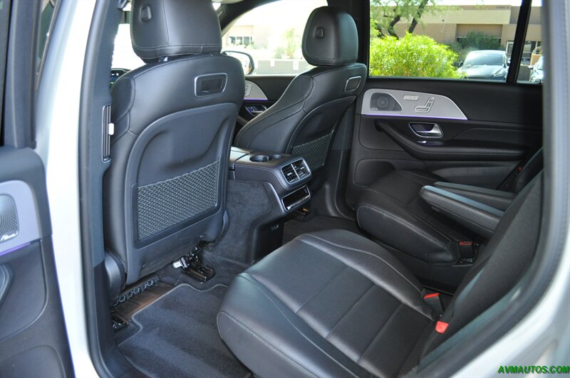2020 Mercedes Benz GLS 450 photo 29