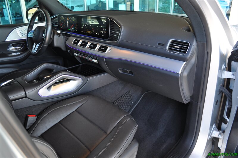 2020 Mercedes Benz GLS 450 photo 23