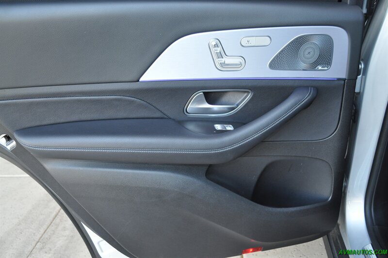 2020 Mercedes Benz GLS 450 photo 34