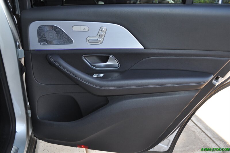 2020 Mercedes Benz GLS 450 photo 37