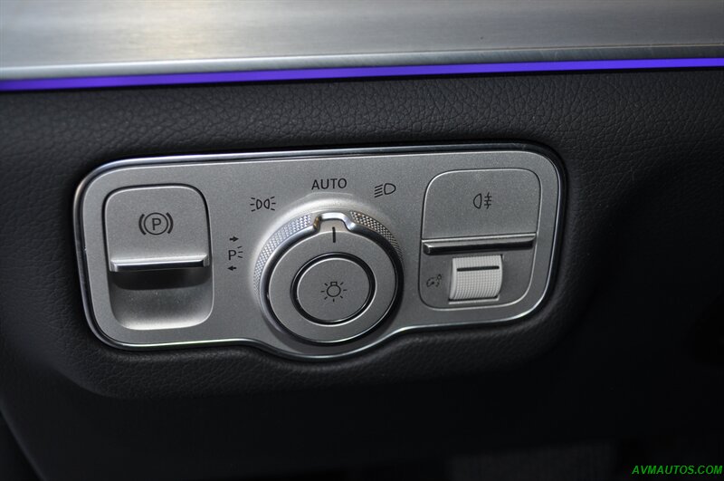 2020 Mercedes Benz GLS 450 photo 33