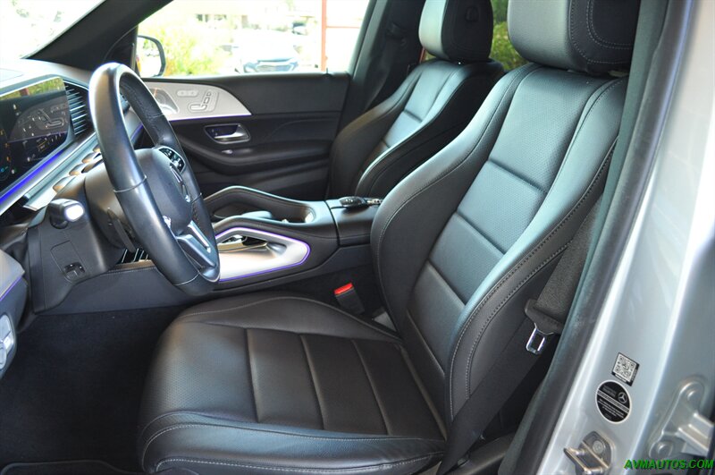 2020 Mercedes Benz GLS 450 photo 21