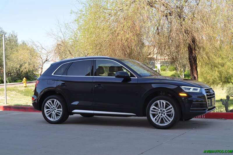 2018 Audi Q5 2.0T quattro Premium Plus   - Photo 4 - Scottsdale, AZ 85260