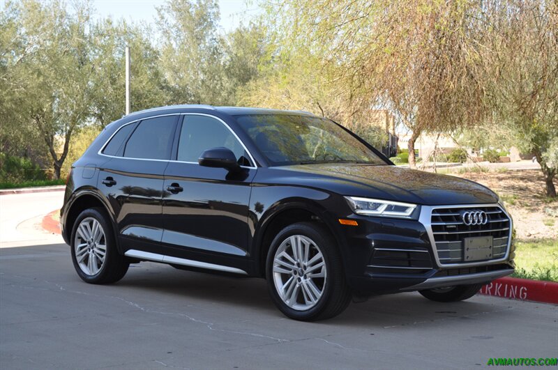 2018 Audi Q5 2.0T quattro Premium Plus   - Photo 6 - Scottsdale, AZ 85260