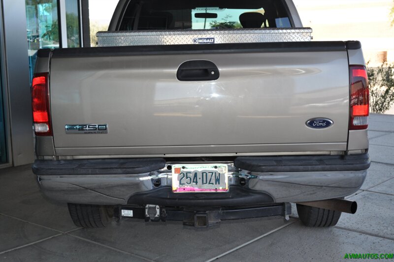2005 Ford F-250 Super Duty XLT 4dr SuperCab XLT - Photo 8 - Scottsdale, AZ 85260