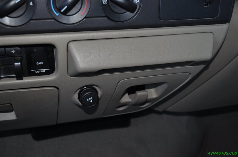 2005 Ford F-250 Super Duty XLT 4dr SuperCab XLT - Photo 27 - Scottsdale, AZ 85260