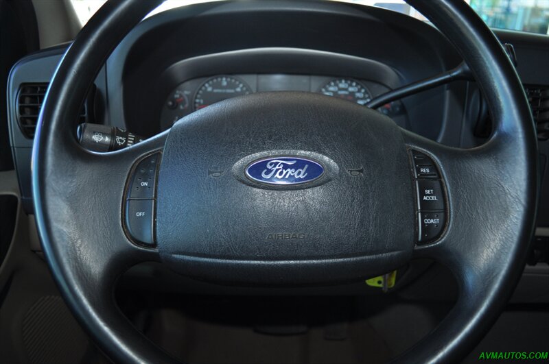 2005 Ford F-250 Super Duty XLT 4dr SuperCab XLT - Photo 28 - Scottsdale, AZ 85260